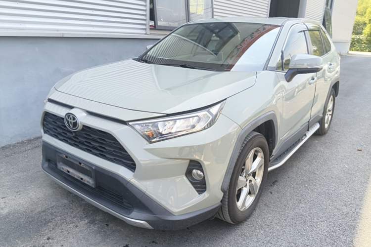 Used Toyota RAV4 2020 2.0L CVT Two-Wheel Drive Fashion Edition Guazi used car, China used car export, Used car for sale, Used cars, Cheapest cars for sale