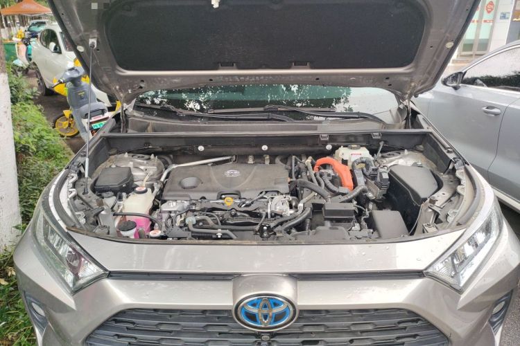 Used Toyota RAV4 2020 Dual-Engine 2.5L E-CVT 4x4 Elite PLUS Edition Engine Bay