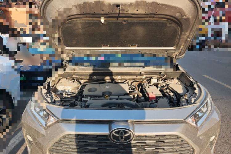 Used Toyota RAV4 2020 2.0L CVT Two-Wheel Drive Fashion Edition Engine Bay