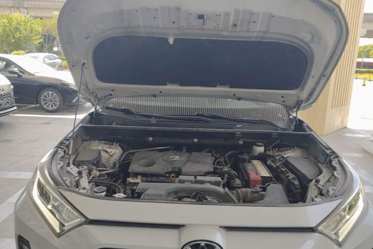 Used Toyota RAV4 2020 2.0L CVT Two-Wheel Drive Prestige Edition Engine Bay