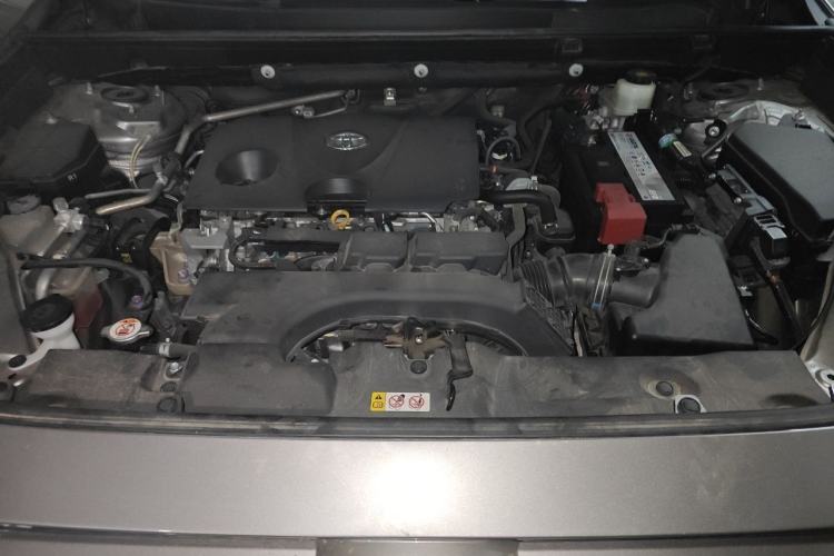 Used Toyota RAV4 2020 2.0L CVT Two-Wheel Drive Fashion PLUS Edition Engine Bay