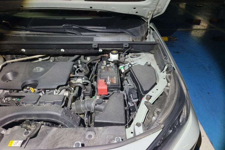 Used Toyota RAV4 2020 2.0L CVT 4x4 Trend Edition Engine Bay Left