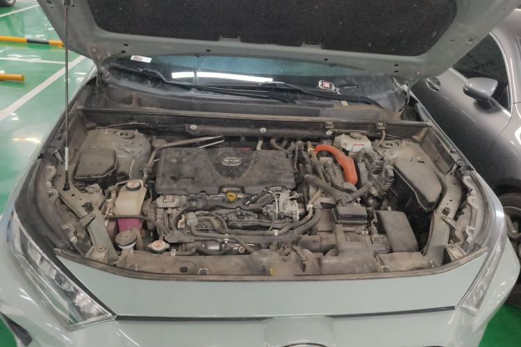 Used Toyota RAV4 2020 Dual-Engine 2.5L E-CVT Four-Wheel Drive Elite Edition Engine Bay