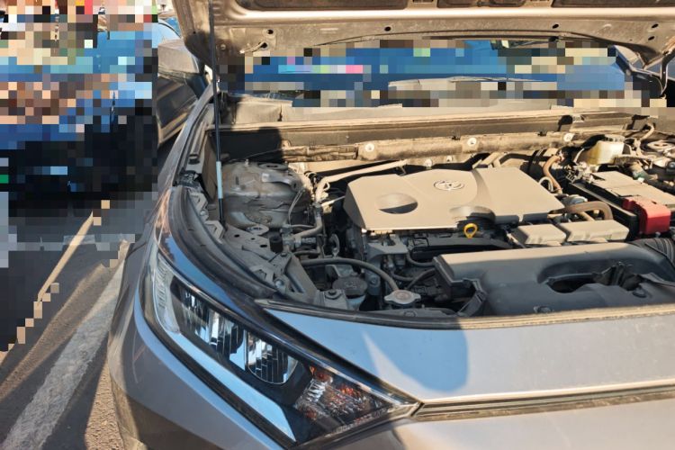 Used Toyota RAV4 2020 2.0L CVT Two-Wheel Drive Fashion Edition Engine Bay Right