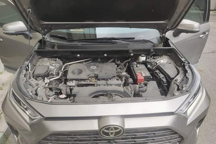 Used Toyota RAV4 2020 2.0L CVT Four-Wheel Drive Prestige Edition Engine Bay
