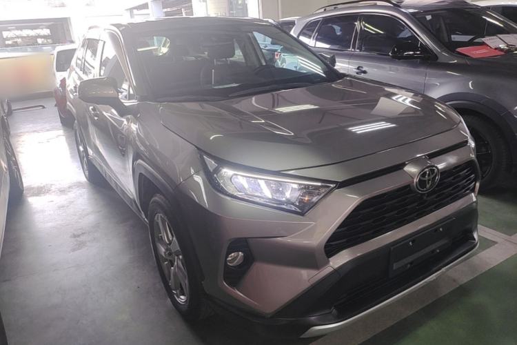 Used Toyota RAV4 2020 2.0L CVT Two-Wheel Drive Fashion Edition Exterior 1