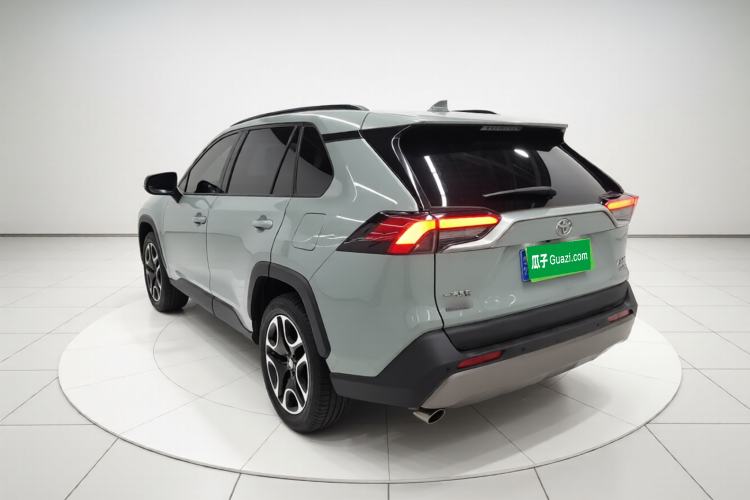 Used Toyota RAV4 2020 2.0L CVT Four-Wheel Drive Prestige Edition Exterior 2