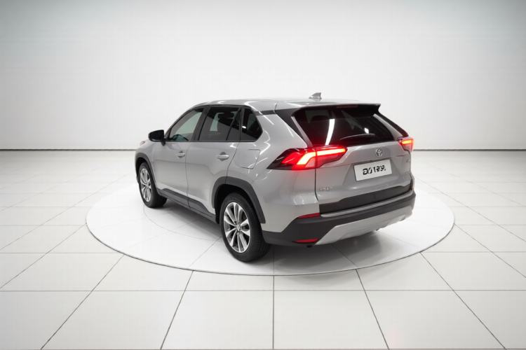 Used Toyota RAV4 2020 2.0L CVT Two-Wheel Drive Fashion Edition Exterior 2