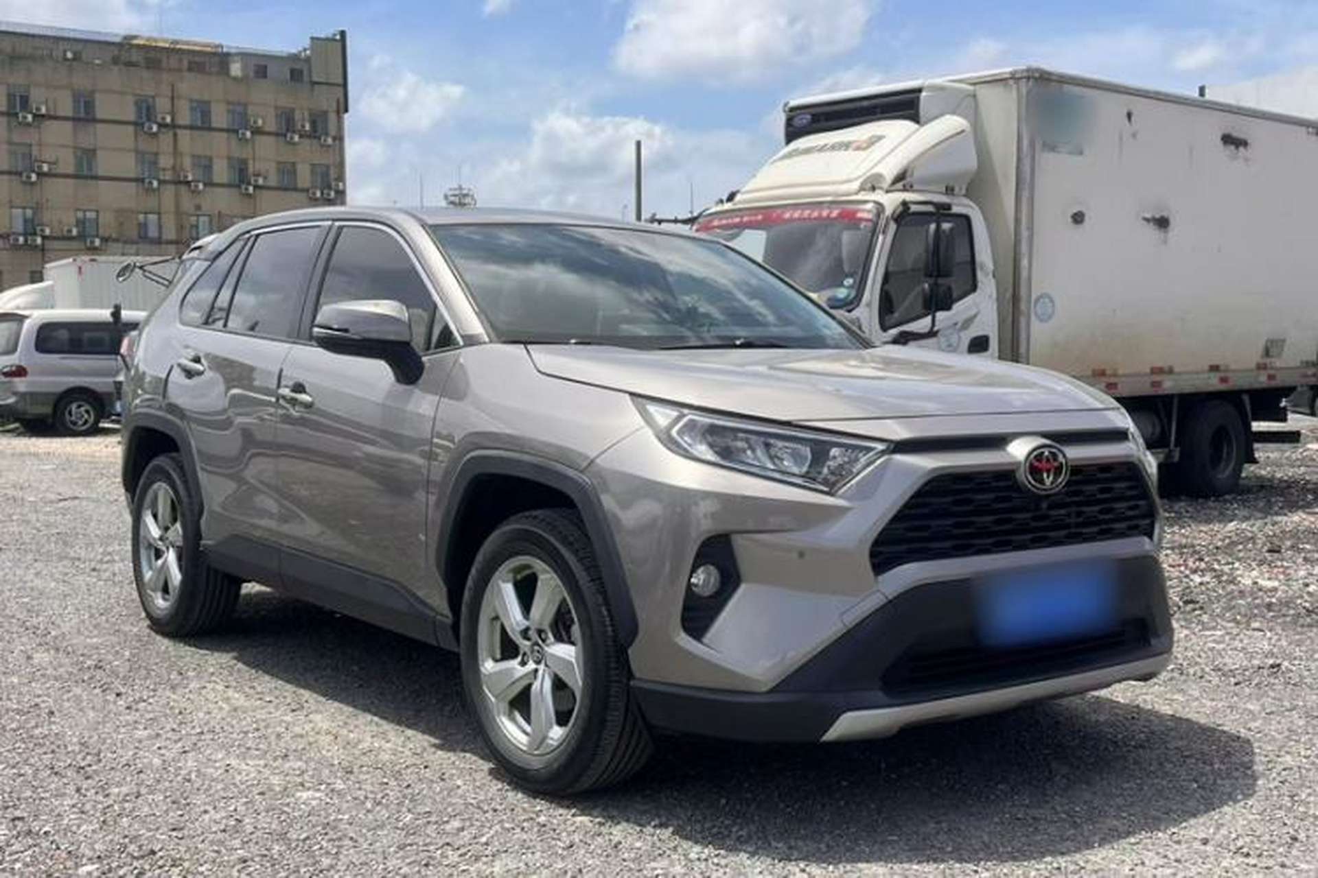 Used Toyota RAV4 2020 2.0L CVT Two-Wheel Drive Fashion PLUS Edition Exterior 8