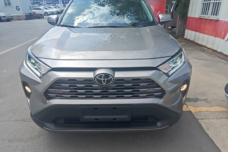 Used Toyota RAV4 2020 2.0L CVT Four-Wheel Drive Prestige Edition Front