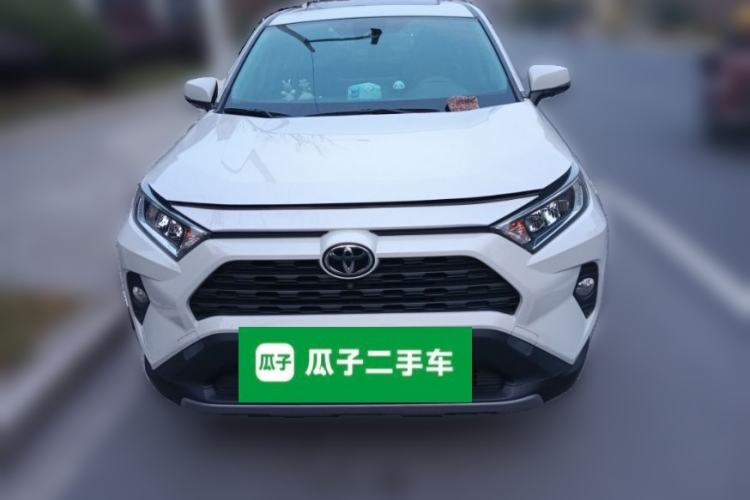 Used Toyota RAV4 2020 2.0L CVT Two-Wheel Drive Fashion Edition Front