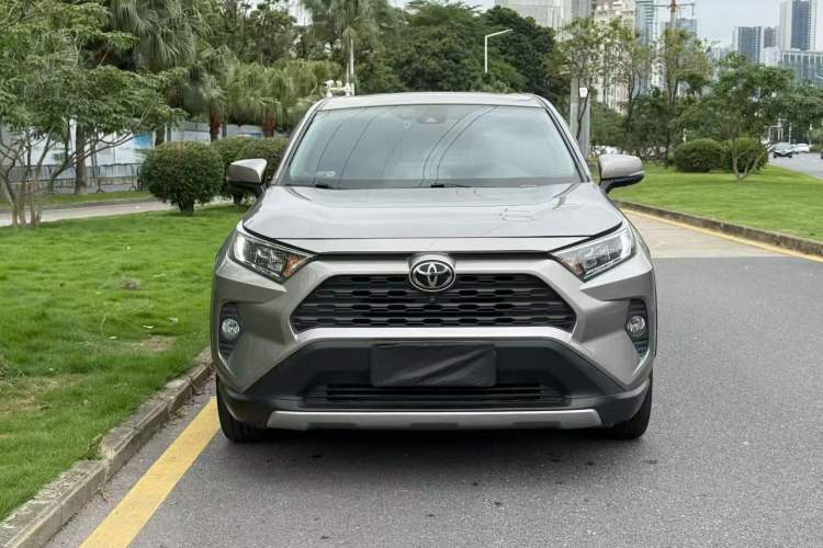 Used Toyota RAV4 2020 2.0L CVT 4x4 Trend Edition Front