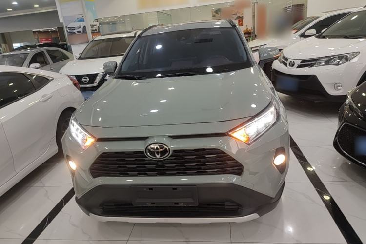 Used Toyota RAV4 2020 2.0L CVT Two-Wheel Drive Fashion Edition Front
