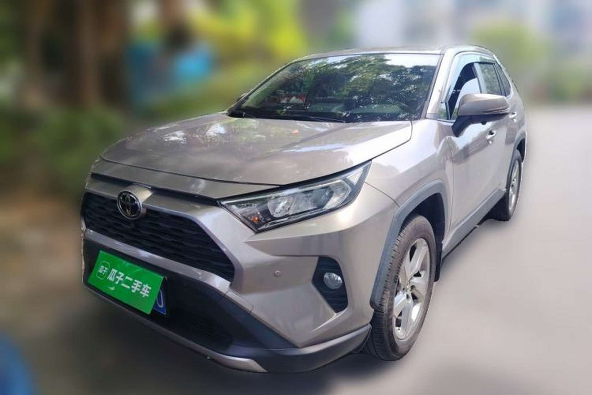 Used Toyota RAV4 2020 2.0L CVT Two-Wheel Drive Fashion PLUS Edition Front Left 45 Deg