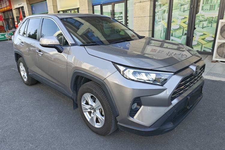Used Toyota RAV4 2020 2.0L CVT Two-Wheel Drive Urban Edition Front Right 45 Deg