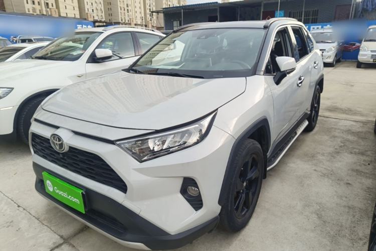 Used Toyota RAV4 2020 2.0L CVT Two-Wheel Drive Fashion Edition Guazi used car, China used car export, Used car for sale, Used cars, Cheapest cars for sale
