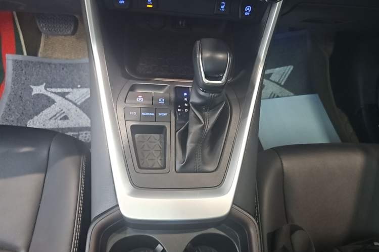 Used Toyota RAV4 2020 2.0L CVT Two-Wheel Drive Prestige Edition Gear Lever
