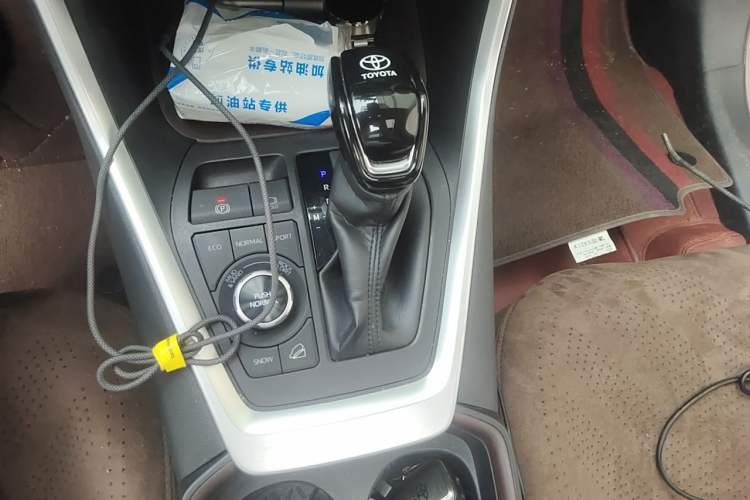 Used Toyota RAV4 2020 2.0L CVT Four-Wheel Drive Prestige Edition Gear Lever