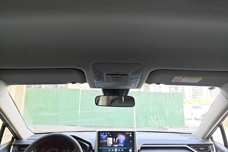 Used Toyota RAV4 2020 2.0L CVT Two-Wheel Drive Urban Edition Headliner