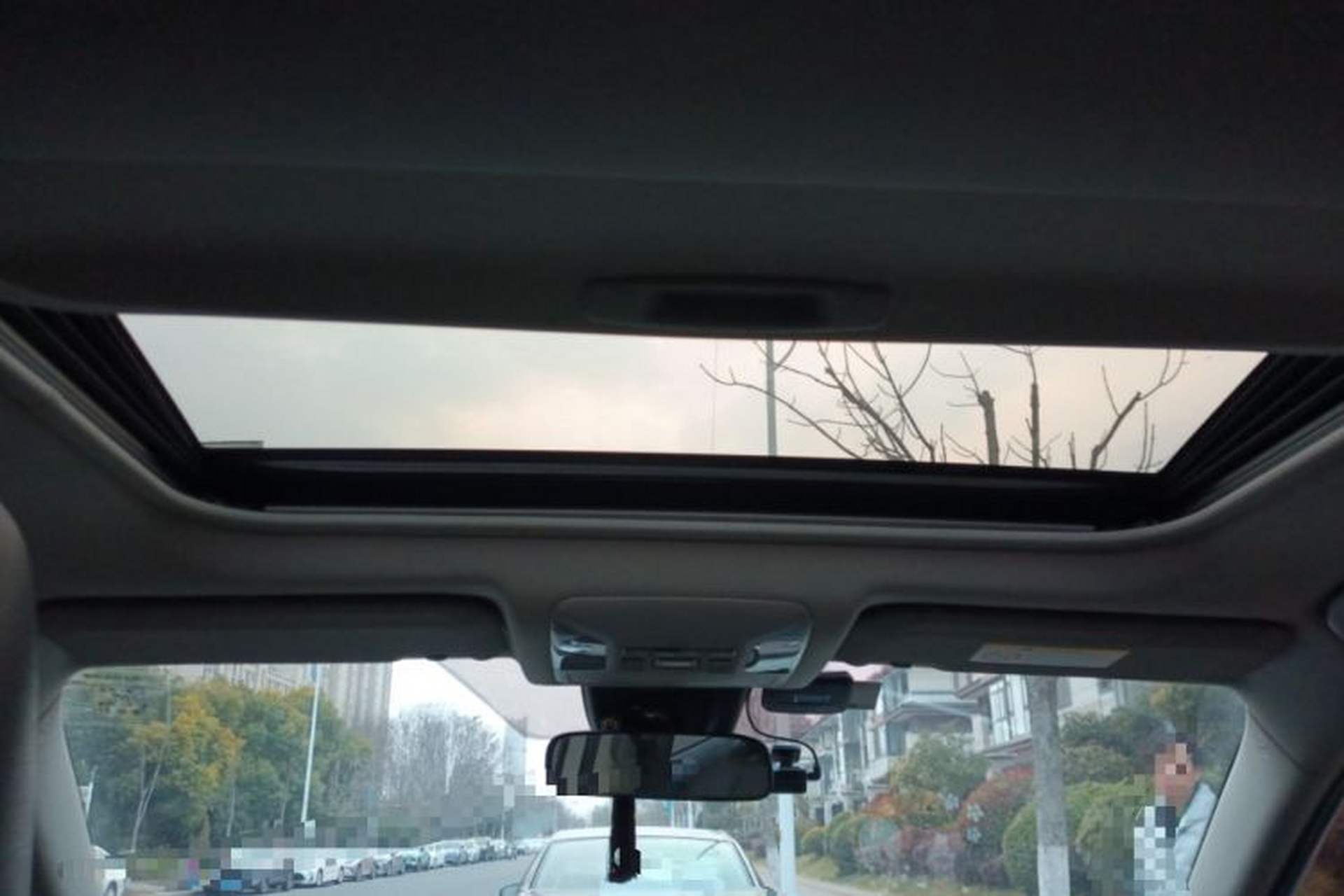 Used Toyota RAV4 2020 2.0L CVT Two-Wheel Drive Fashion Edition Headliner