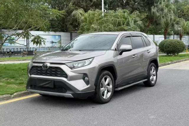Used Toyota RAV4 2020 2.0L CVT 4x4 Trend Edition