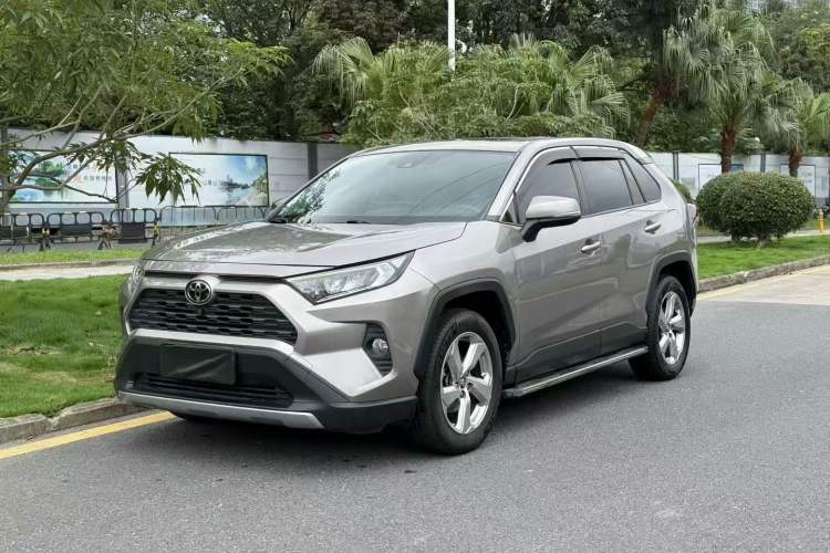 Used Toyota RAV4 2020 2.0L CVT 4x4 Trend Edition Guazi used car, China used car export, Used car for sale, Used  cars, Cheapest cars for sale
