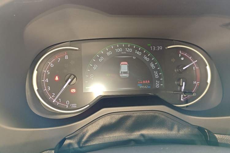 Used Toyota RAV4 2020 2.0L CVT 4x4 Trend Edition Instrument Cluster