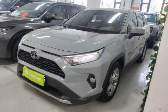 Toyota RAV4 2020 2.0L CVT 4x4 Style PLUS Edition usado