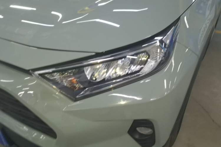 Used Toyota RAV4 2020 2.0L CVT 4x4 Trend Edition Left Front Headlight