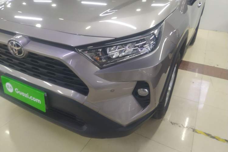 Used Toyota RAV4 2020 2.0L CVT Two-Wheel Drive Urban Edition Left Front Headlight