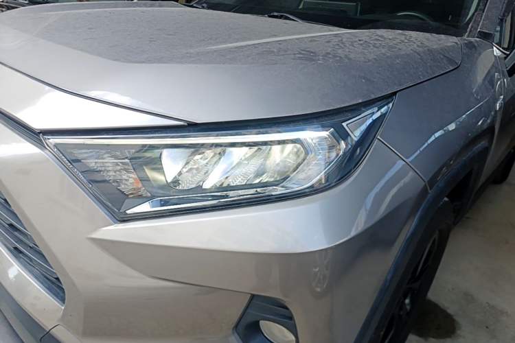 Used Toyota RAV4 2020 Dual-Engine 2.5L E-CVT 4x4 Elite PLUS Edition Left Front Headlight