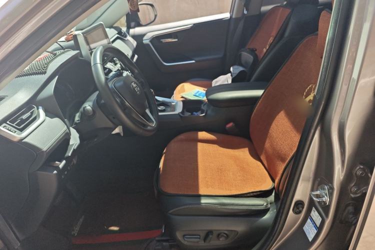 Used Toyota RAV4 2020 Dual-Motor 2.5L E-CVT Four-Wheel Drive Flagship Edition Left Front Seat