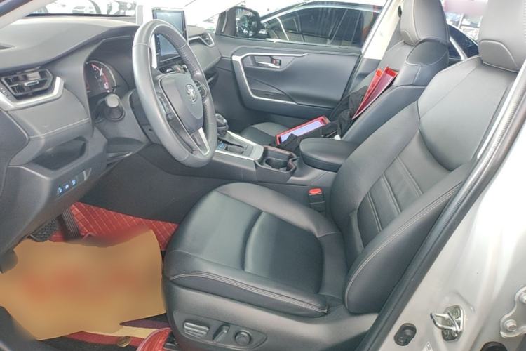 Used Toyota RAV4 2020 2.0L CVT Two-Wheel Drive Fashion PLUS Edition Left Front Seat