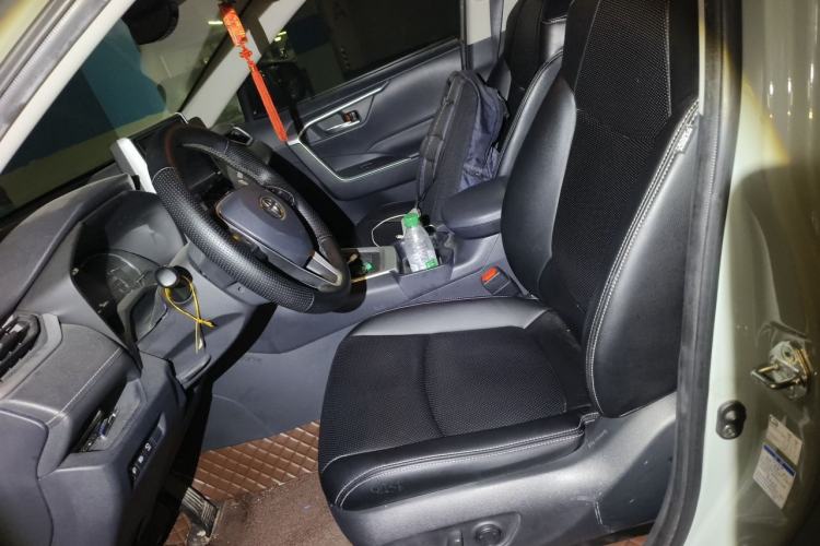Used Toyota RAV4 2020 2.0L CVT 4x4 Trend Edition Left Front Seat