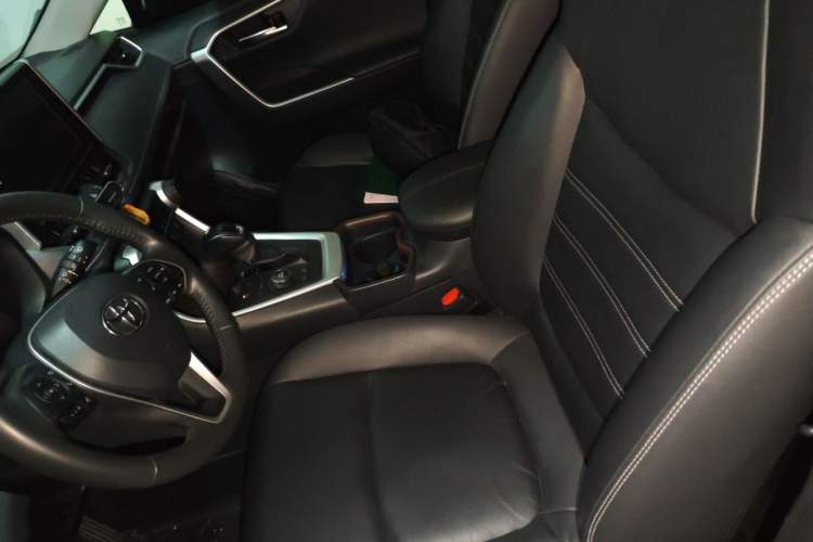 Used Toyota RAV4 2020 2.0L CVT Four-Wheel Drive Prestige Edition Left Front Seat