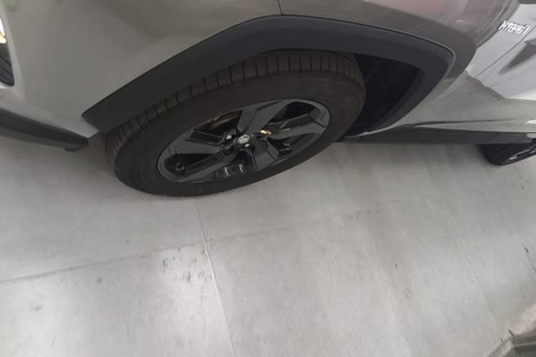Used Toyota RAV4 2020 Dual-Motor 2.5L E-CVT Four-Wheel Drive Flagship Edition Left Front Wheel Hub