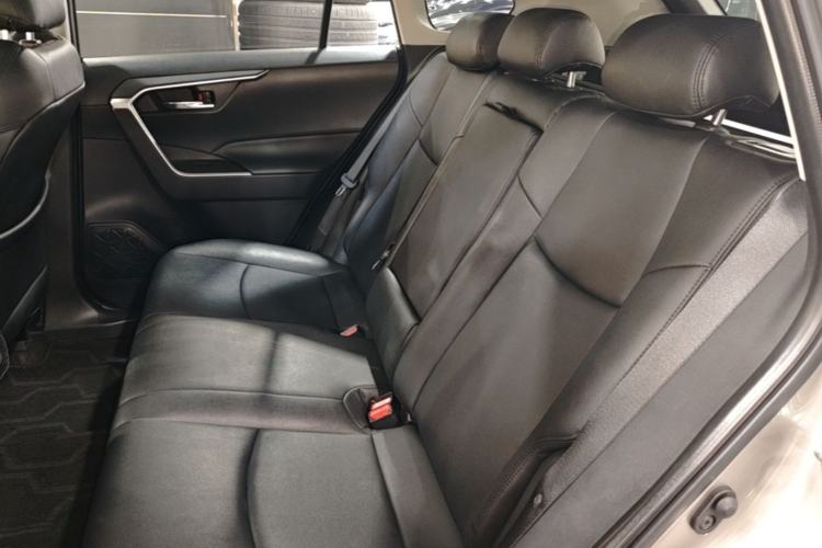 Used Toyota RAV4 2020 2.0L CVT Two-Wheel Drive Fashion Edition Left Rear Seat