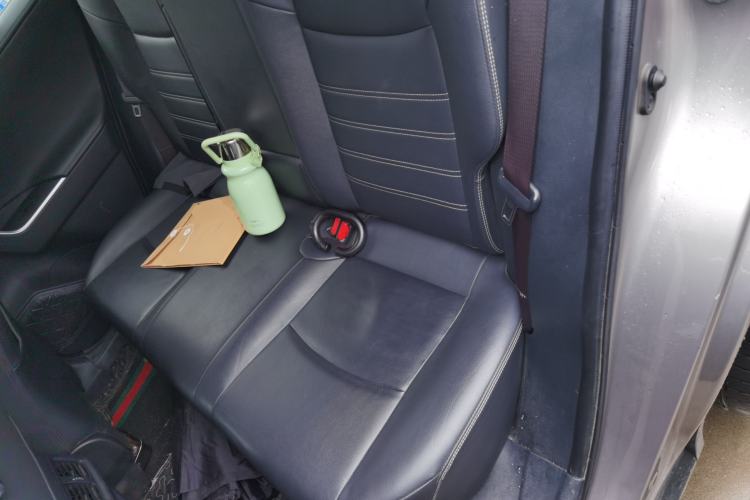 Used Toyota RAV4 2020 2.0L CVT Two-Wheel Drive Fashion PLUS Edition Left Rear Seat