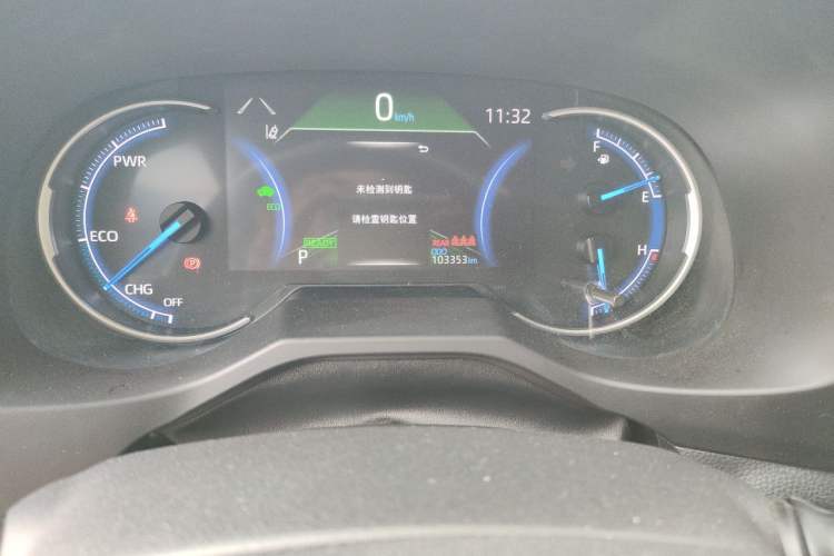 Used Toyota RAV4 2020 Dual-Engine 2.5L E-CVT 4x4 Elite PLUS Edition Odometer Close Up