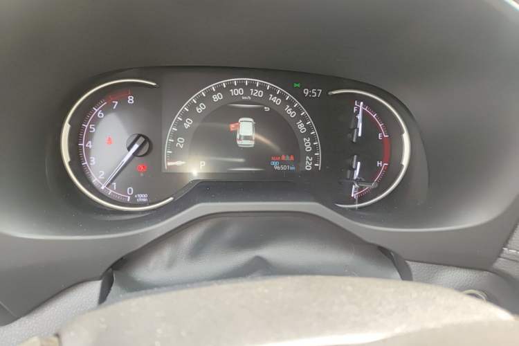 Used Toyota RAV4 2020 2.0L CVT Two-Wheel Drive Prestige Edition Odometer Close Up