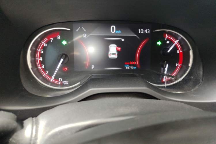 Used Toyota RAV4 2020 2.0L CVT Two-Wheel Drive Fashion PLUS Edition Odometer Close Up