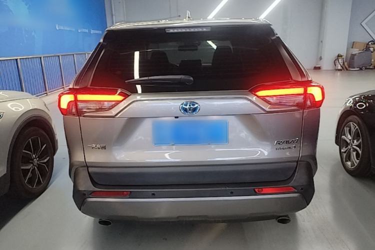 Used Toyota RAV4 2020 Dual-Engine 2.5L E-CVT Two-Wheel Drive Elite Edition Rear