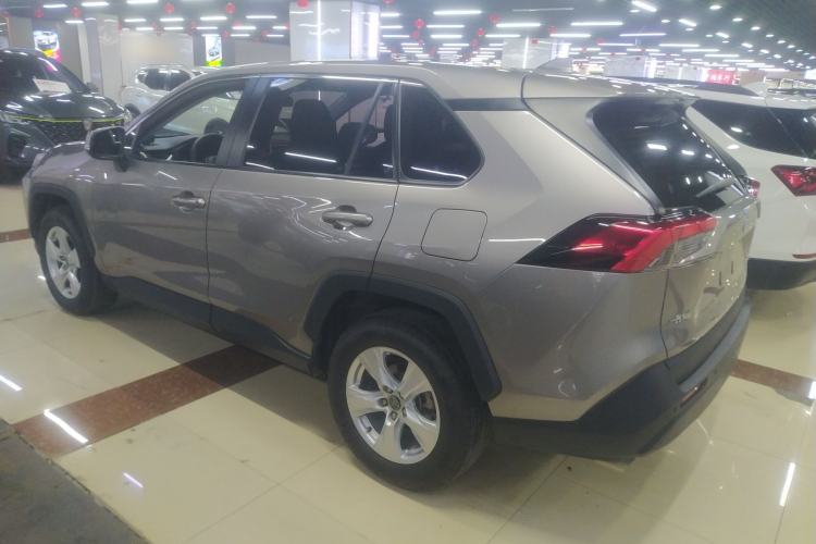 Used Toyota RAV4 2020 2.0L CVT Two-Wheel Drive Urban Edition Rear Left 45 Deg