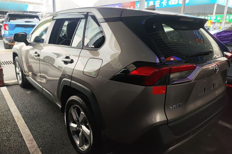 Used Toyota RAV4 2020 2.0L CVT Two-Wheel Drive Fashion Edition Rear Left 45 Deg
