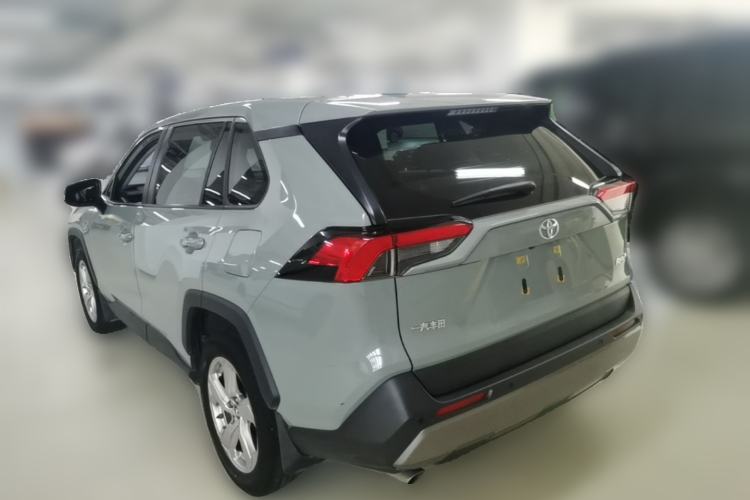 Used Toyota RAV4 2020 2.0L CVT Two-Wheel Drive Fashion Edition Rear Left 45 Deg
