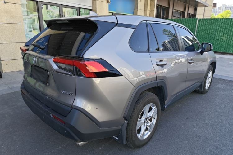 Used Toyota RAV4 2020 2.0L CVT Two-Wheel Drive Urban Edition Rear Right 45 Deg