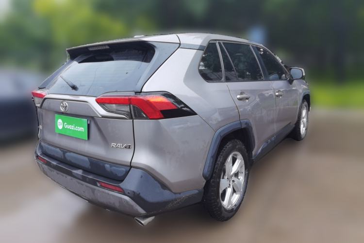 Used Toyota RAV4 2020 2.0L CVT Two-Wheel Drive Fashion PLUS Edition Rear Right 45 Deg
