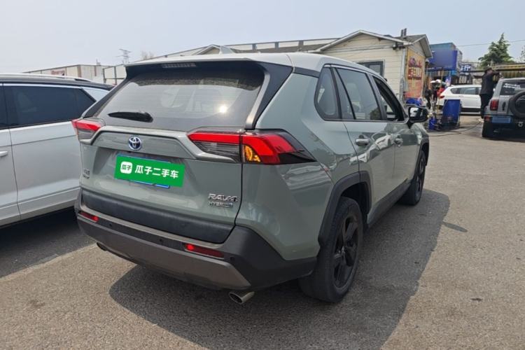 Used Toyota RAV4 2020 Dual-Engine 2.5L E-CVT 4x4 Elite PLUS Edition Rear Right 45 Deg