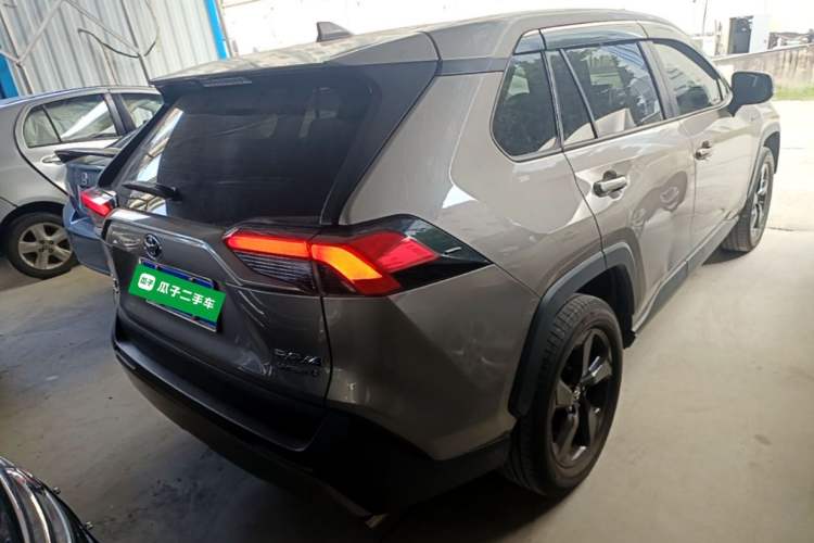 Used Toyota RAV4 2020 Dual-Engine 2.5L E-CVT 4x4 Elite PLUS Edition Rear Right 45 Deg