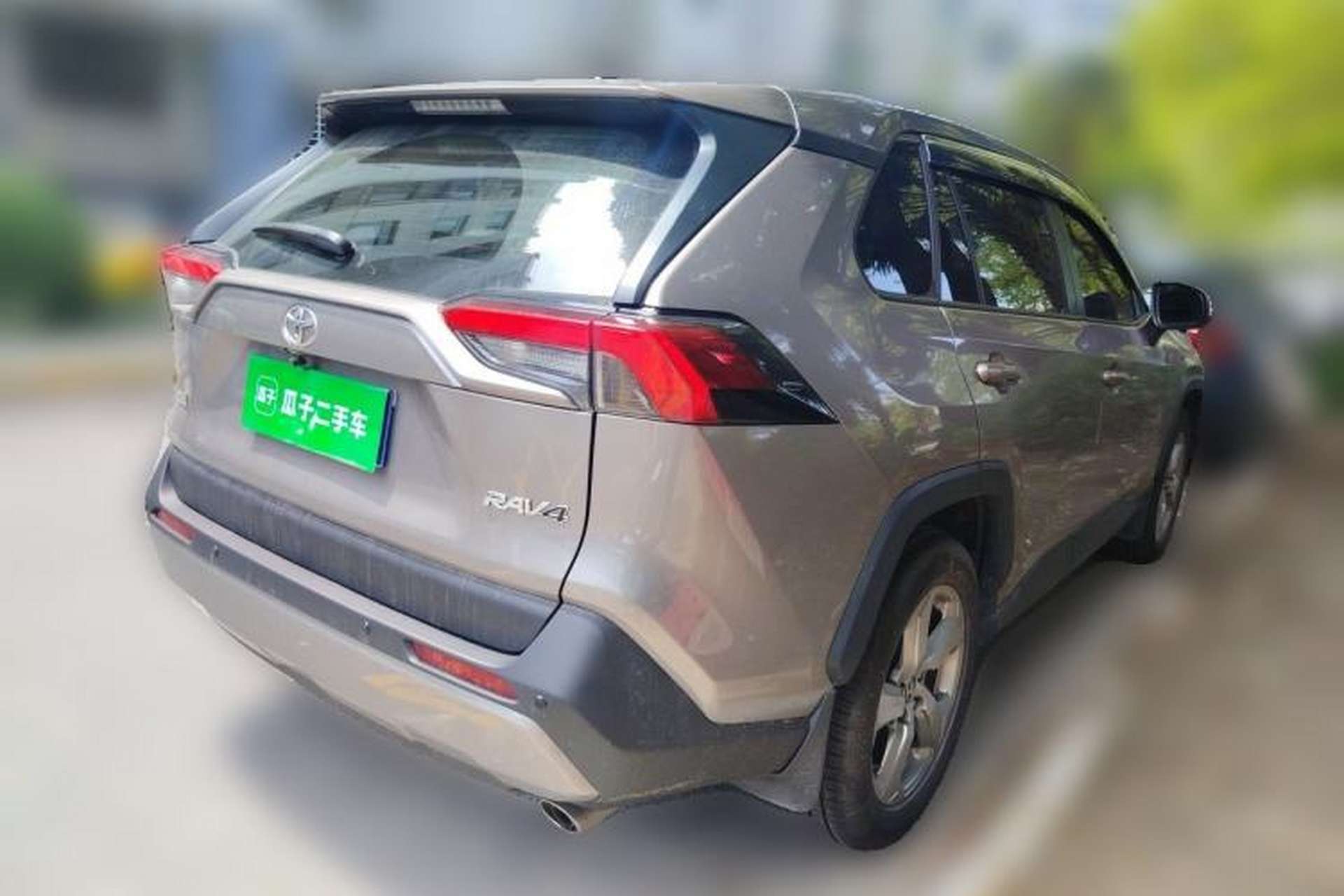 Used Toyota RAV4 2020 2.0L CVT Two-Wheel Drive Fashion PLUS Edition Rear Right 45 Deg
